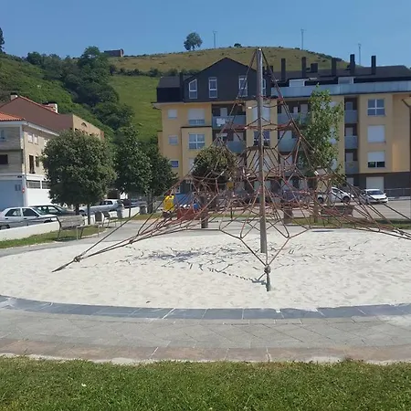 아파트 En Urbanizacion Con Piscina Centro De Unquera-val De San Vicente Ideal Parejas