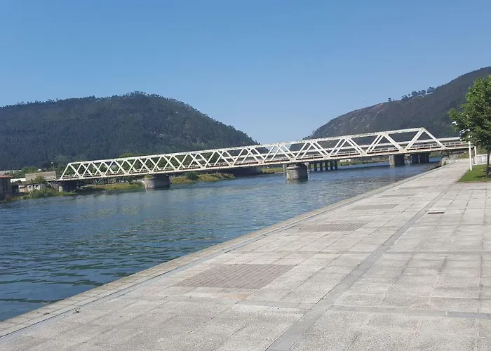 En Urbanizacion Con Piscina Centro De Unquera-val De San Vicente Ideal Parejas Апартаменты Ункера