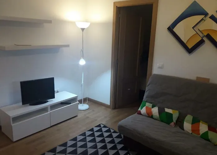 아파트 En Urbanizacion Con Piscina Centro De Unquera-val De San Vicente Ideal Parejas