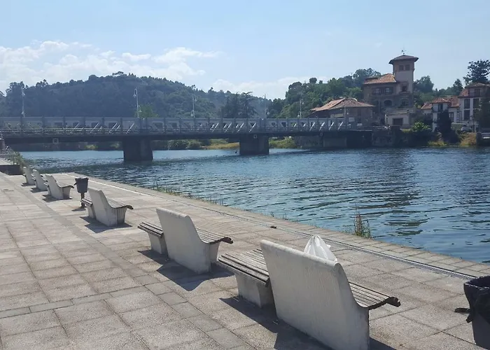En Urbanizacion Con Piscina Centro De Unquera-val De San Vicente Ideal Parejas *