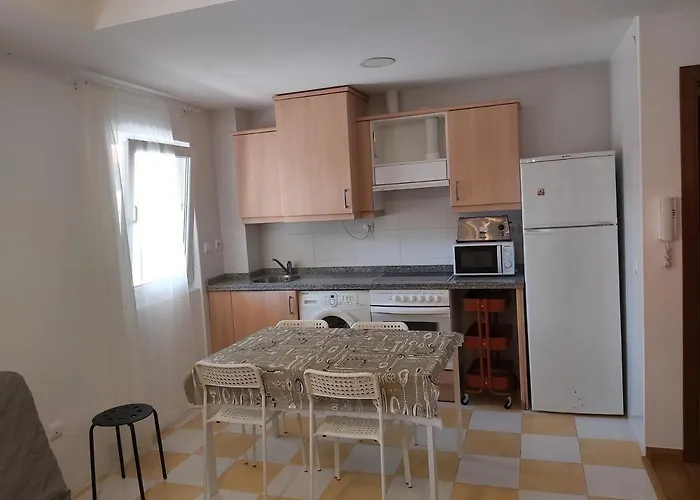 Apartamento En Urbanizacion Con Piscina Centro De Unquera-val De San Vicente Ideal Parejas